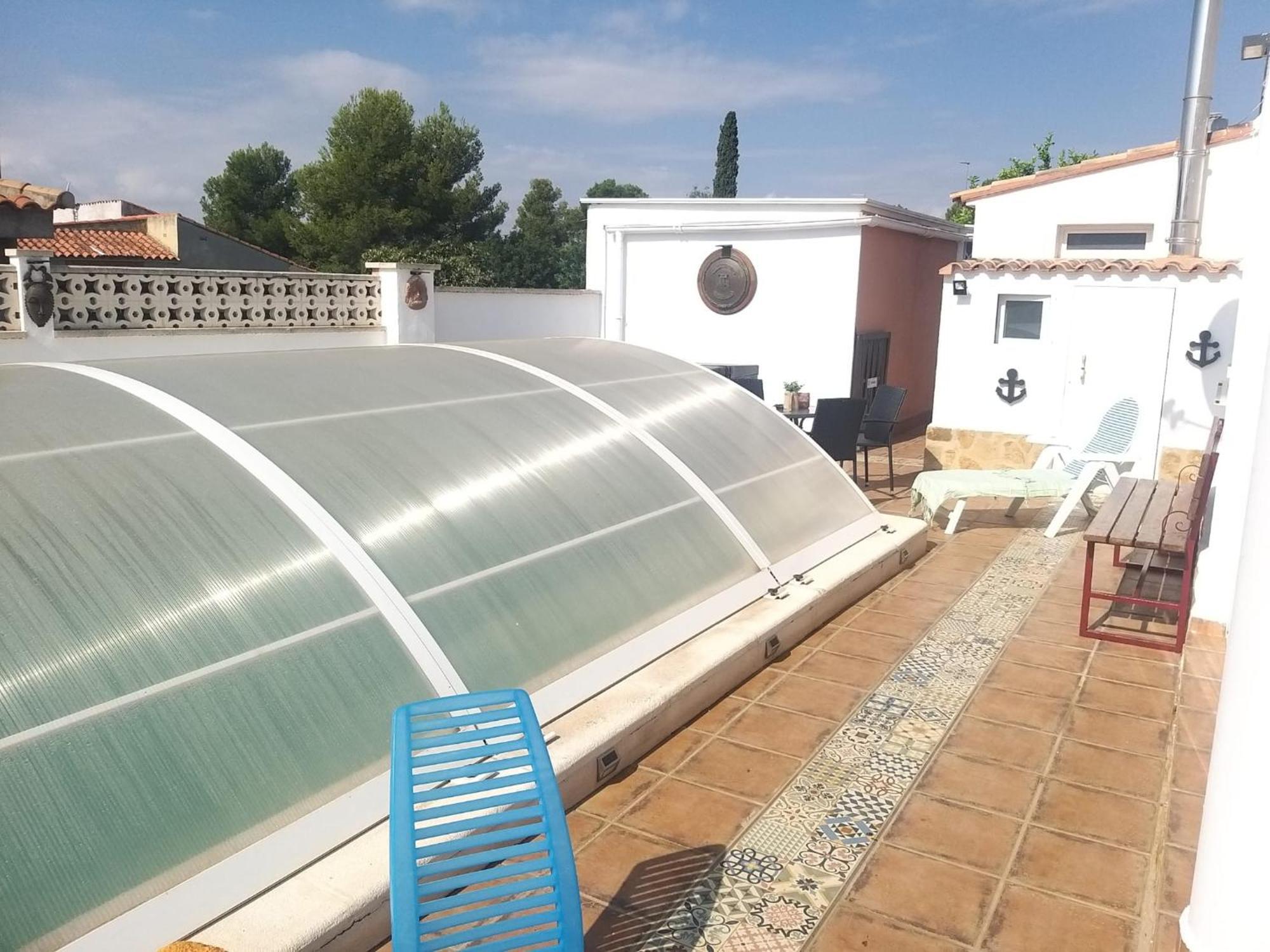 Tiny House Hotel Puebla de Vallbona Luaran gambar