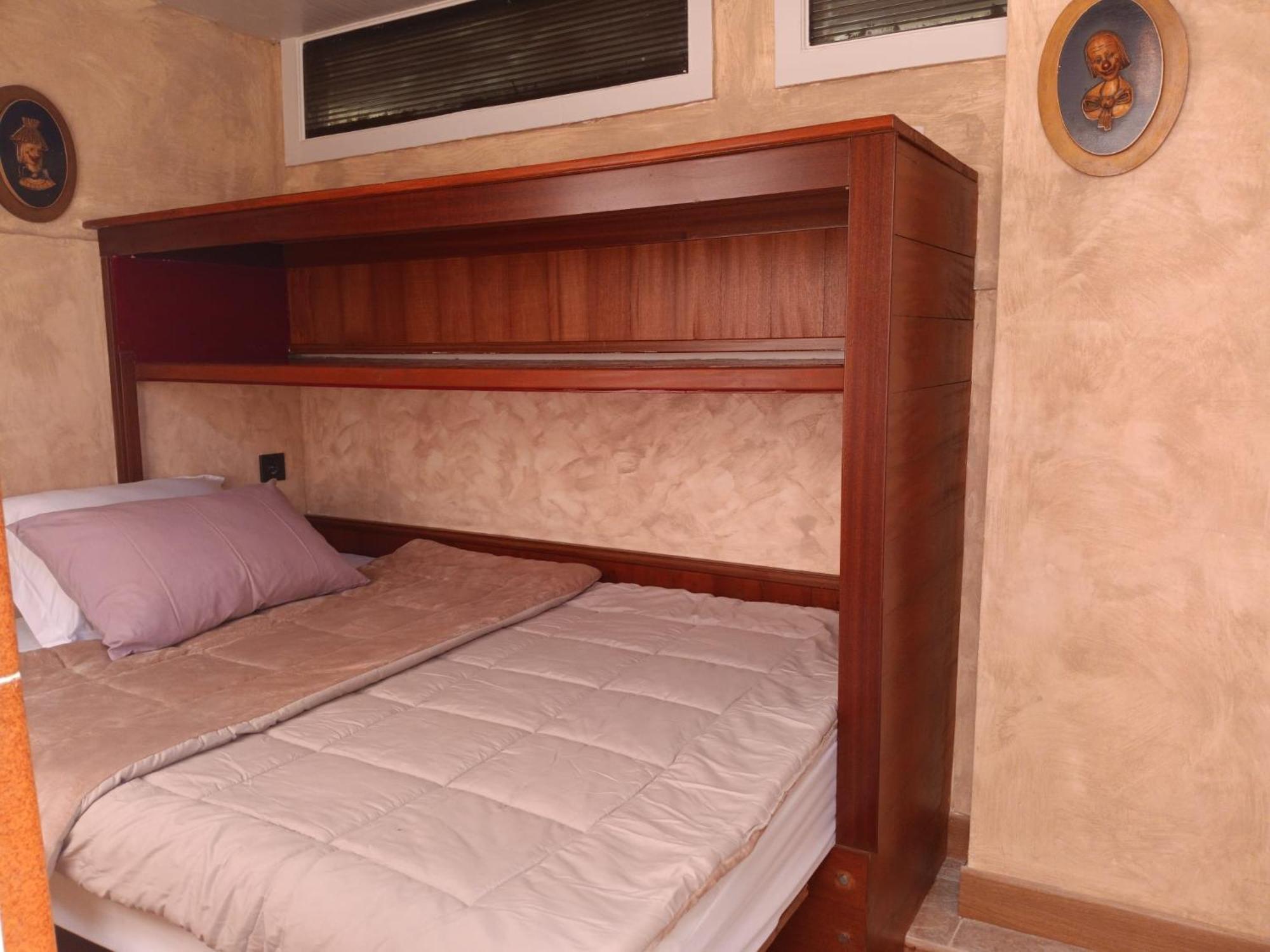 Tiny House Hotel Puebla de Vallbona Luaran gambar